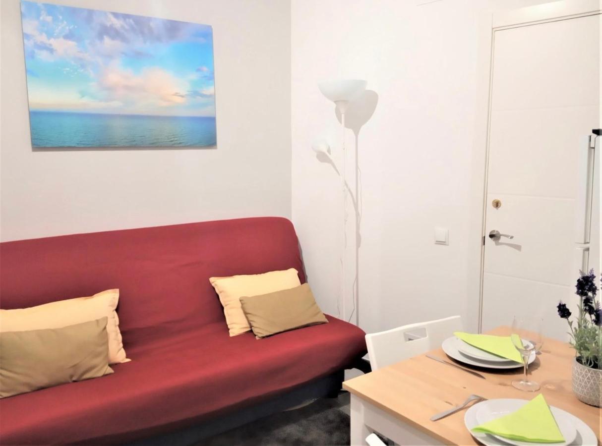 Petit Apartment Santa Coloma de Gramanet المظهر الخارجي الصورة